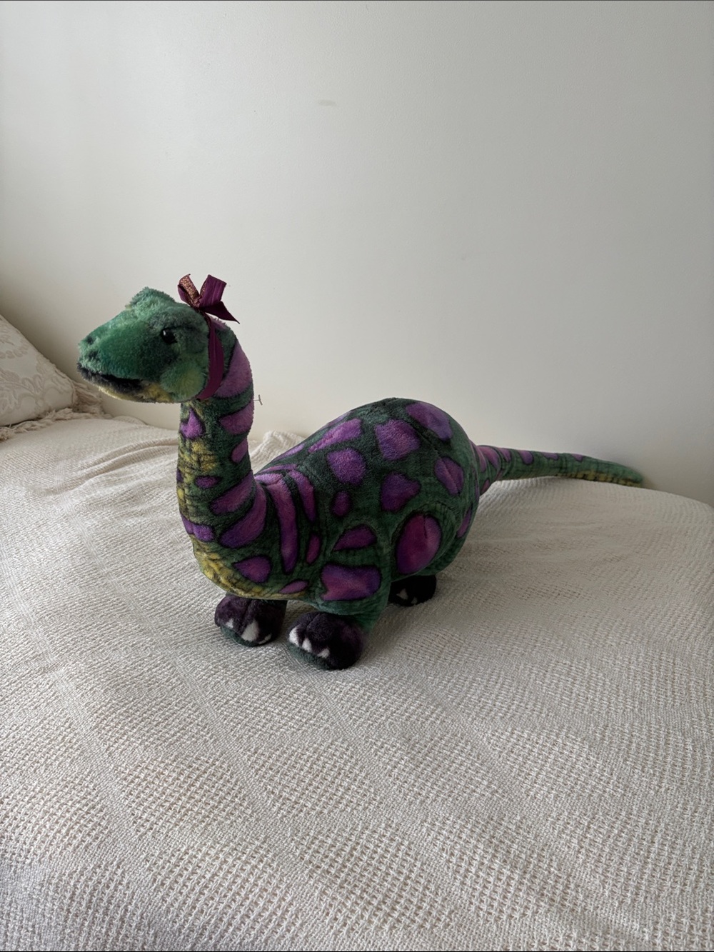 Melissa & Doug Posable Plush Dinosaur 16x48 inches nose to tail - Picture 6 of 16